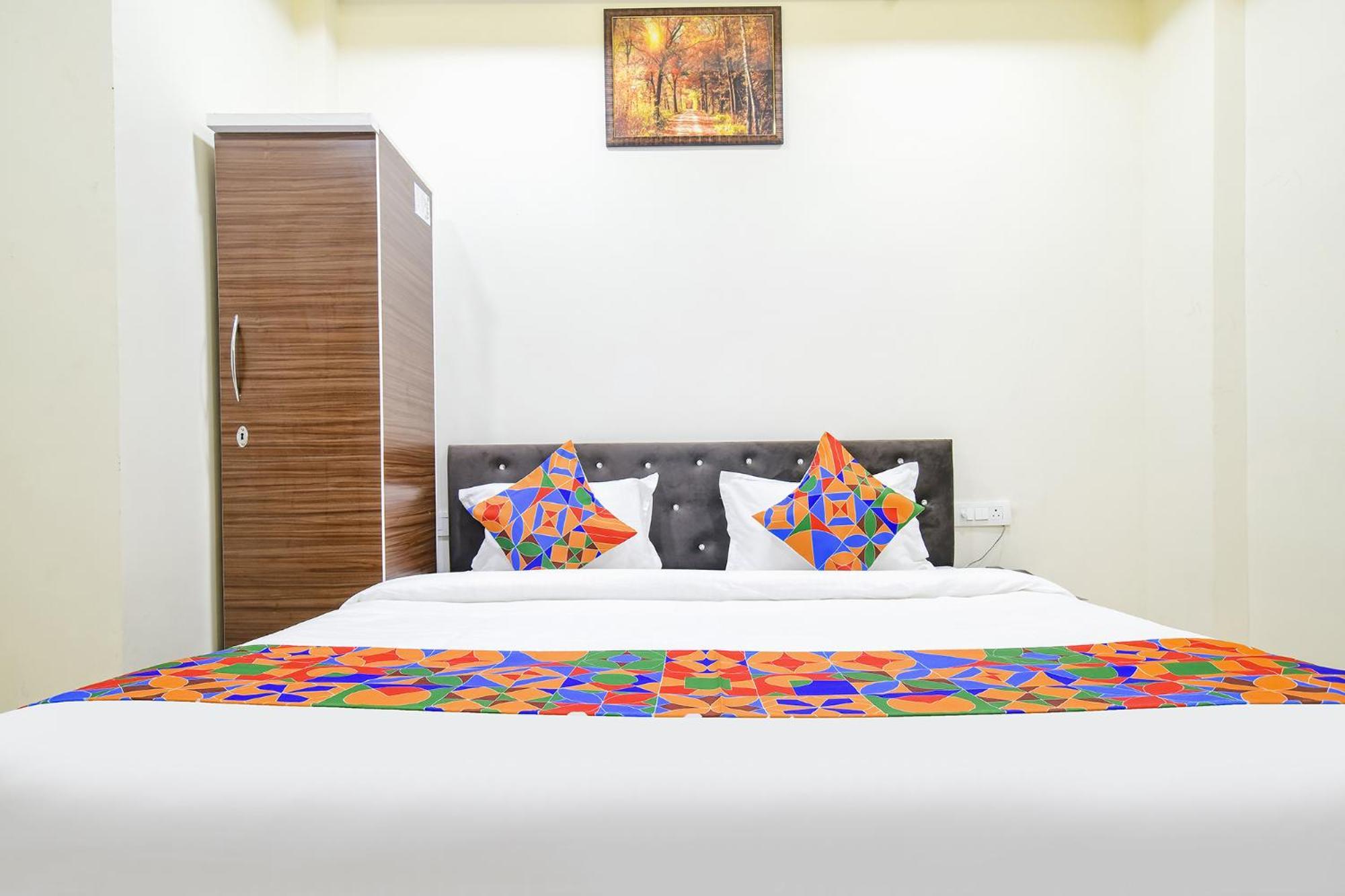 Fabhotel Crown Park Indore Exterior photo